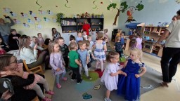 img/2026/ms_besidka_den_matek_26/20260513_150514.jpg