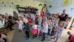img/2026/ms_besidka_den_matek_26/20260513_150525.jpg