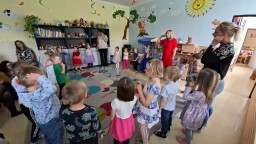 img/2026/ms_besidka_den_matek_26/20260513_150733.jpg