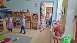 img/2026/ms_besidka_den_matek_26/20260513_151323.jpg